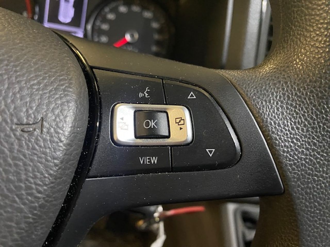 Volkswagen Crafter 35 Furgon BL TA L4H3 2.0TDI 103kW 140CV - GARANTIA FÁBRICA 07/2026 - Foto 24