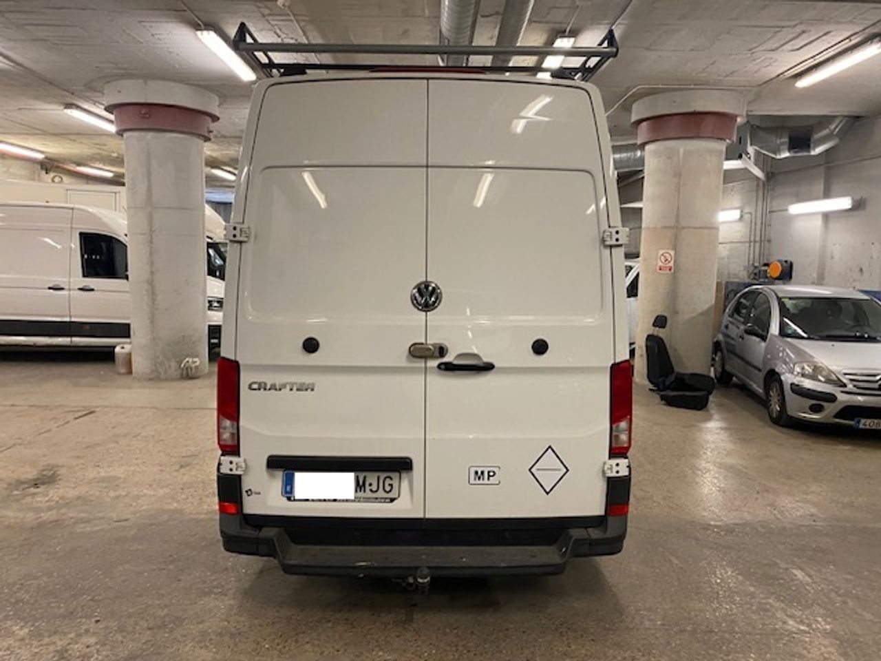 Volkswagen Crafter 35 Furgon BL TA L4H3 2.0TDI 103kW 140CV - GARANTIA FÁBRICA 07/2026 - Foto 8