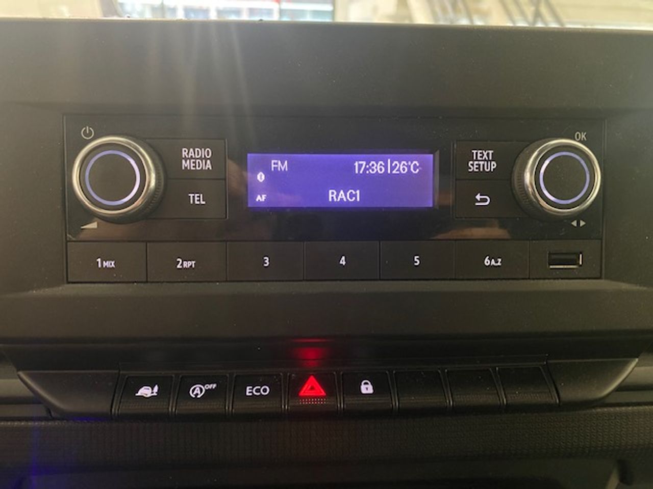 Renault Trafic Furgón L1H1 dCi 110cv - GARANTIA MECANICA - Foto 15