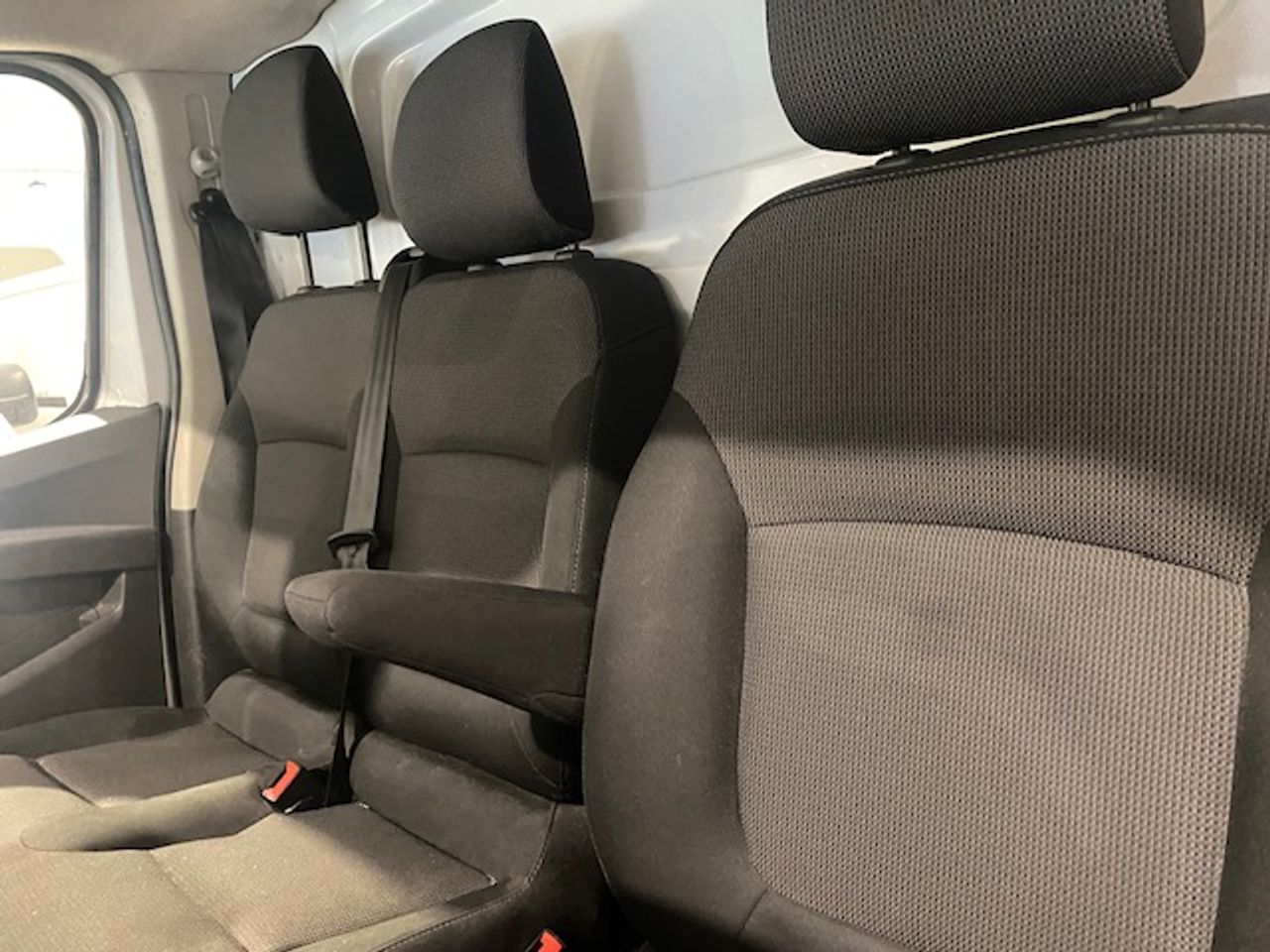 Renault Trafic Furgón L1H1 dCi 110cv - GARANTIA MECANICA - Foto 25