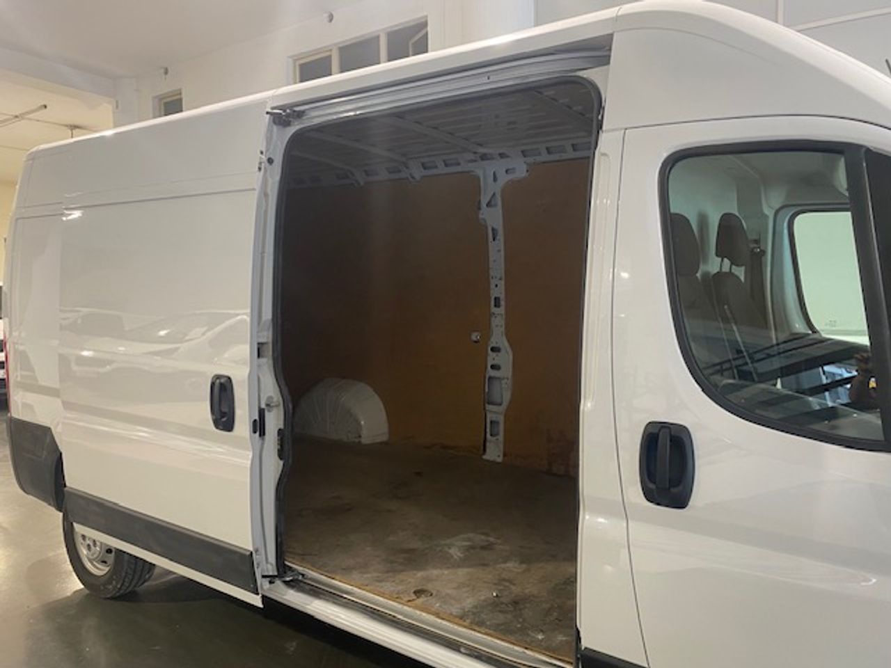 Opel Movano Fg. 2.3CDTI L3H2 3500 140CV - GARANTIA FÁBRICA 11/2025 - Foto 18