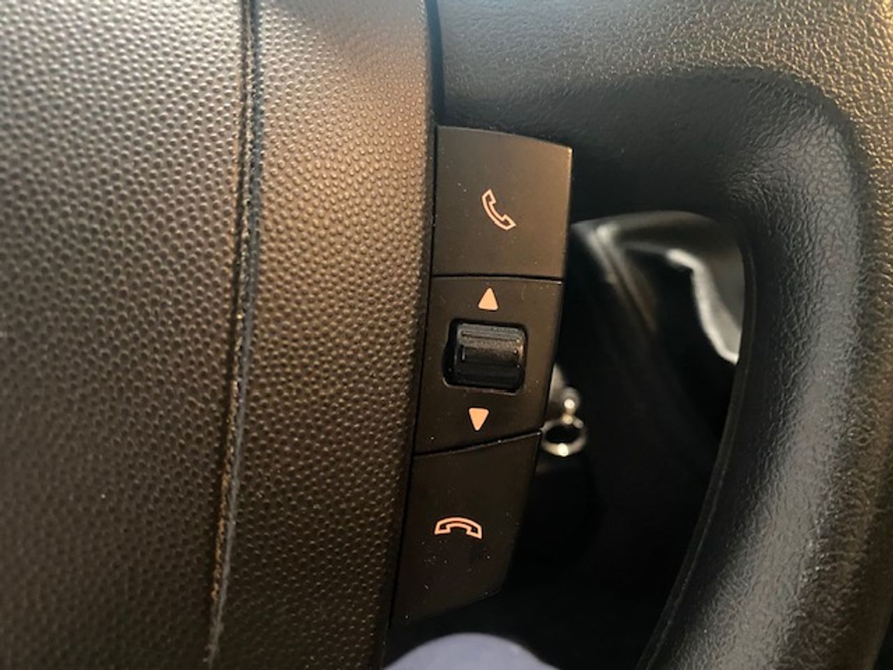 Opel Movano Fg. 2.3CDTI L3H2 3500 140CV - GARANTIA FÁBRICA 11/2025 - Foto 28