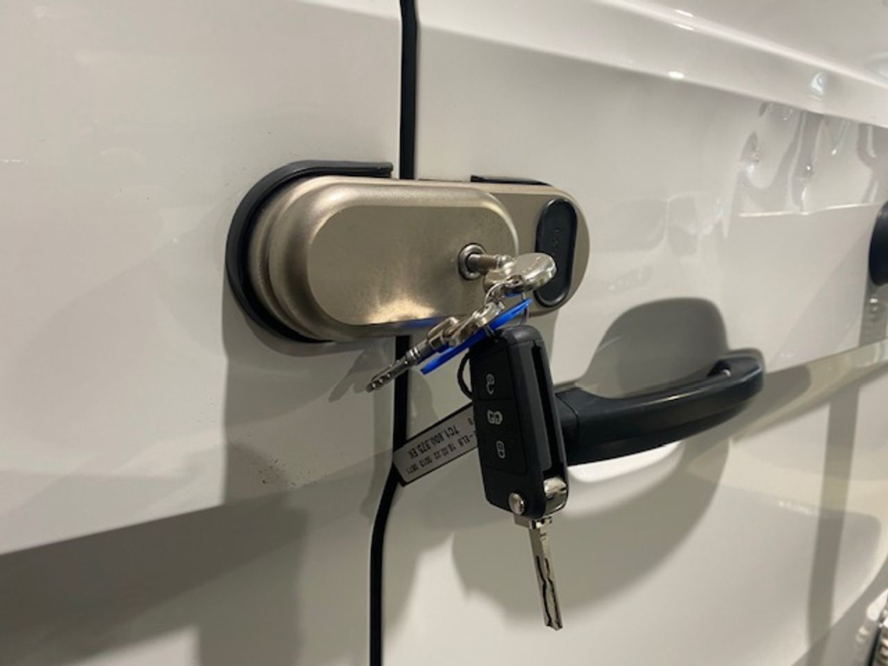 Volkswagen Crafter 35 Furgon BM TA L3H3 2.0TDI 103kW140CV - GARANTIA MECANICA - Foto 9