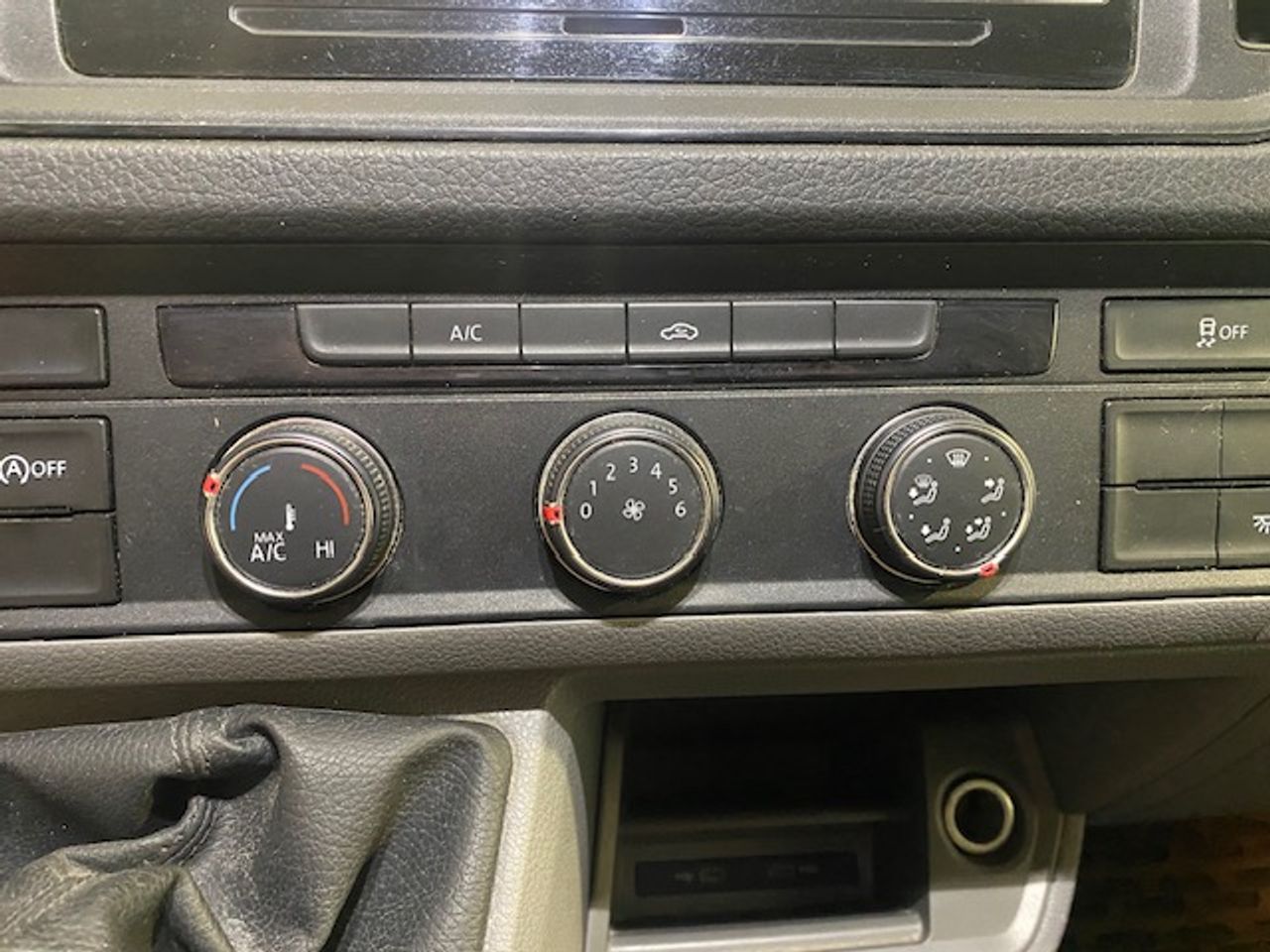 Volkswagen Crafter 35 Furgon BM TA L3H3 2.0TDI 103kW140CV - GARANTIA MECANICA - Foto 21