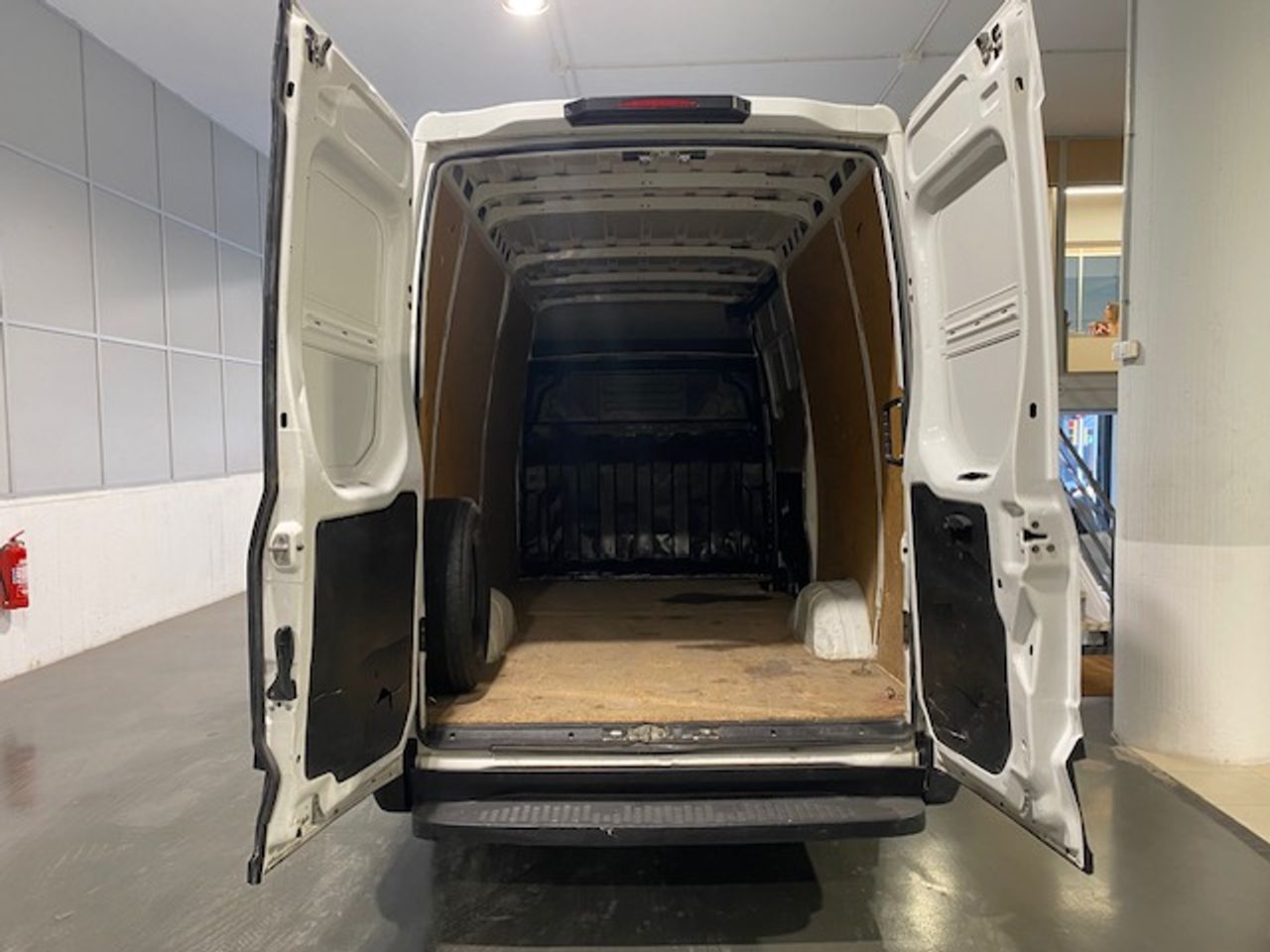 Iveco Daily Furgón 35S12 V 3520L H2 12.0 120cv - GARANTIA MECANICA - Foto 8