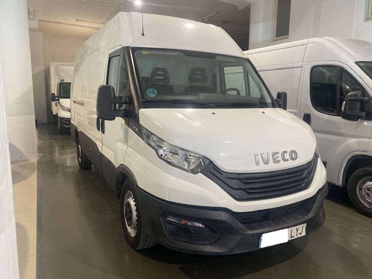 Iveco Daily Furgón 35S16 V 3520L H2 12.0 160cv - GARANTIA MECANICA - Foto 3