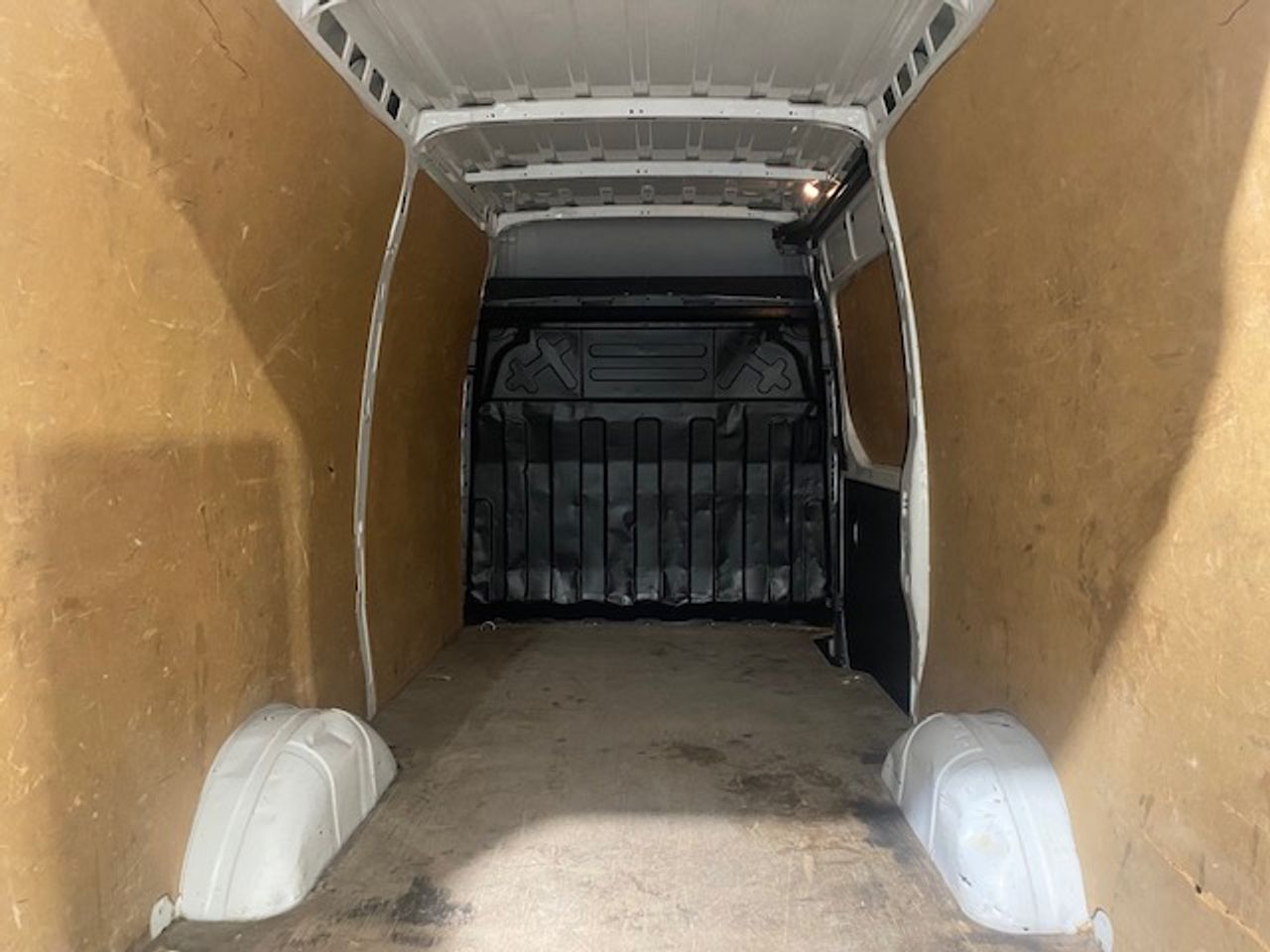 Iveco Daily Furgón 35S16 V 3520L H2 12.0 160cv - GARANTIA MECANICA - Foto 11