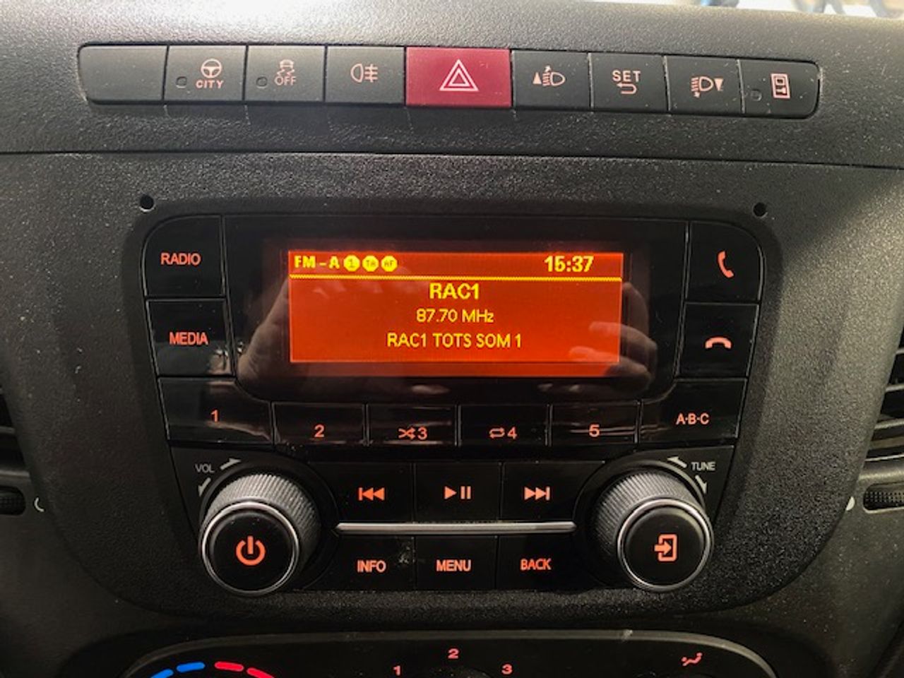 Iveco Daily Furgón 35S16 V 3520L H2 12.0 160cv - GARANTIA MECANICA - Foto 19