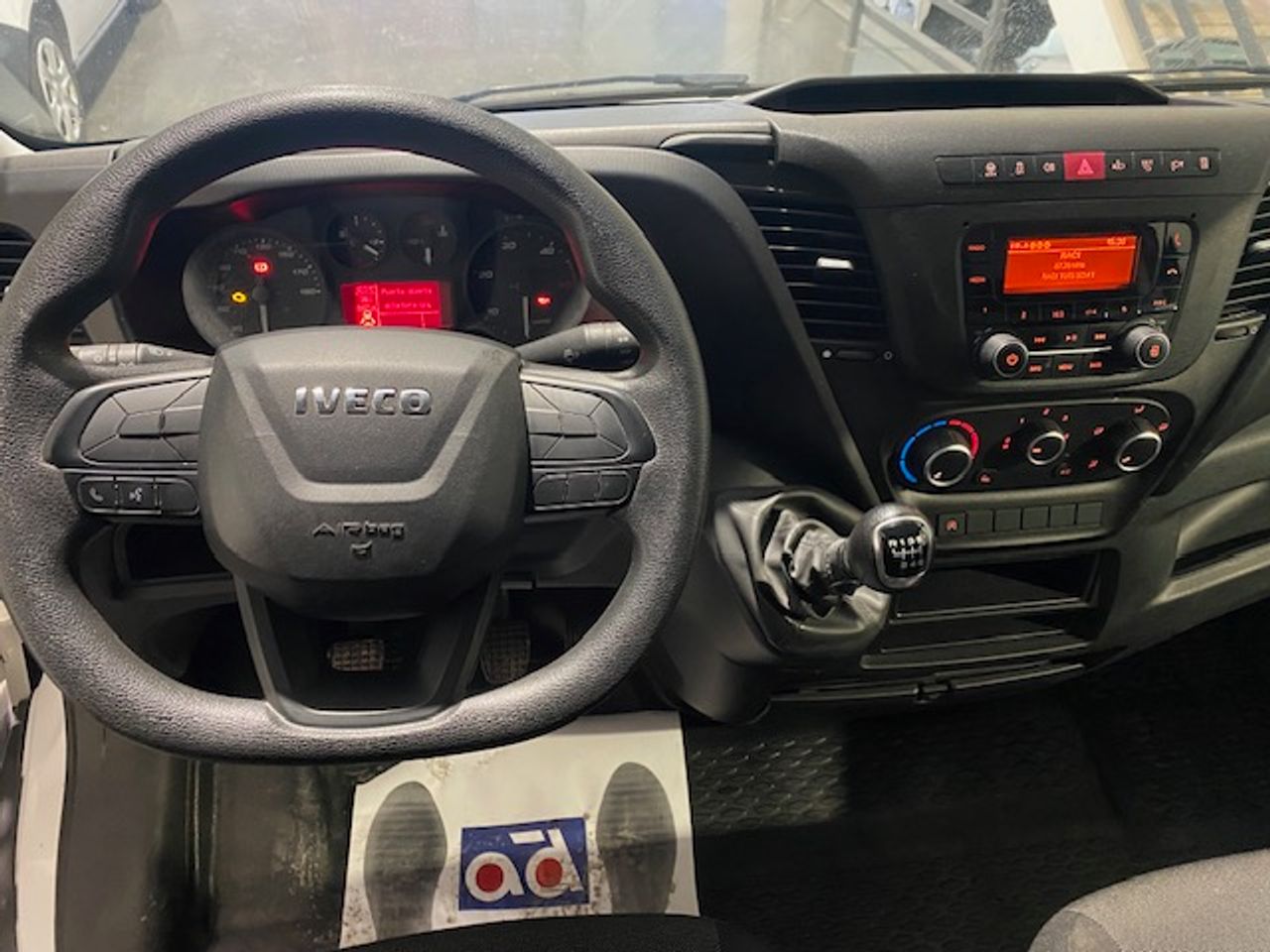 Iveco Daily Furgón 35S16 V 3520L H2 12.0 160cv - GARANTIA MECANICA - Foto 16