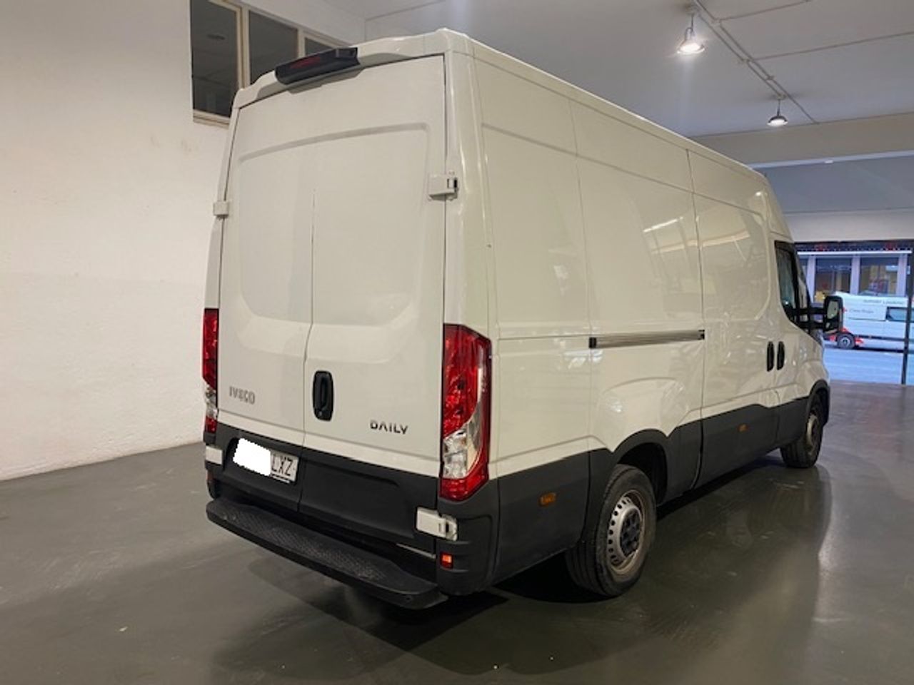 Iveco Daily Furgón 35S16 V 3520L H2 12.0 160cv - GARANTIA MECANICA - Foto 7