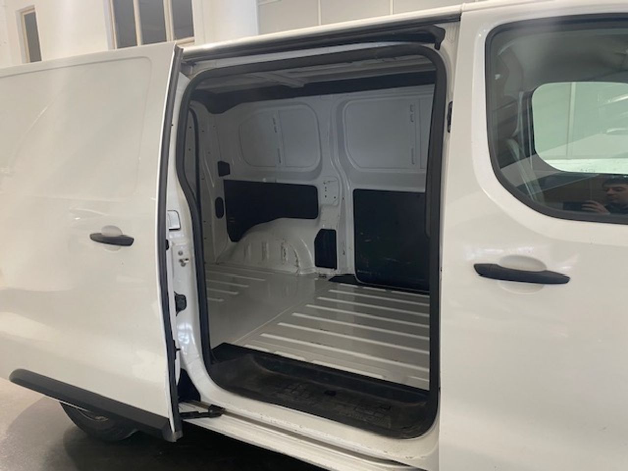 Peugeot Expert Pro 1.5 BlueHDi 100 SS Standard - GARANTIA MECANICA - Foto 16