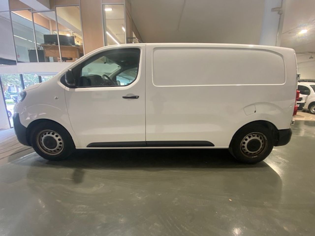 Peugeot Expert Pro 1.5 BlueHDi 100 SS Standard - GARANTIA MECANICA - Foto 5