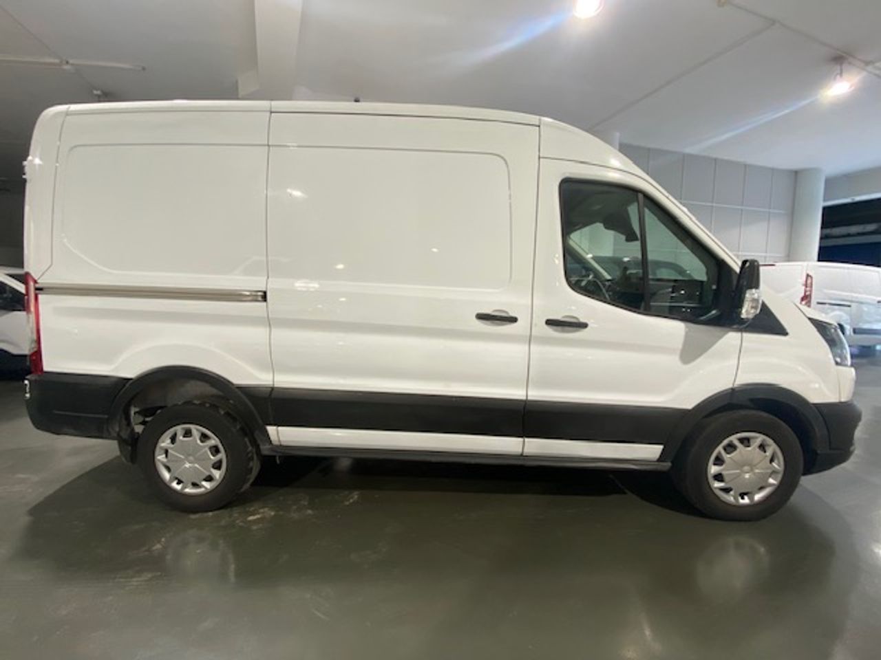 Ford Transit 350 96kW L2H2 Van Trend FWD MHEV - GARANTIA MECANICA - Foto 5