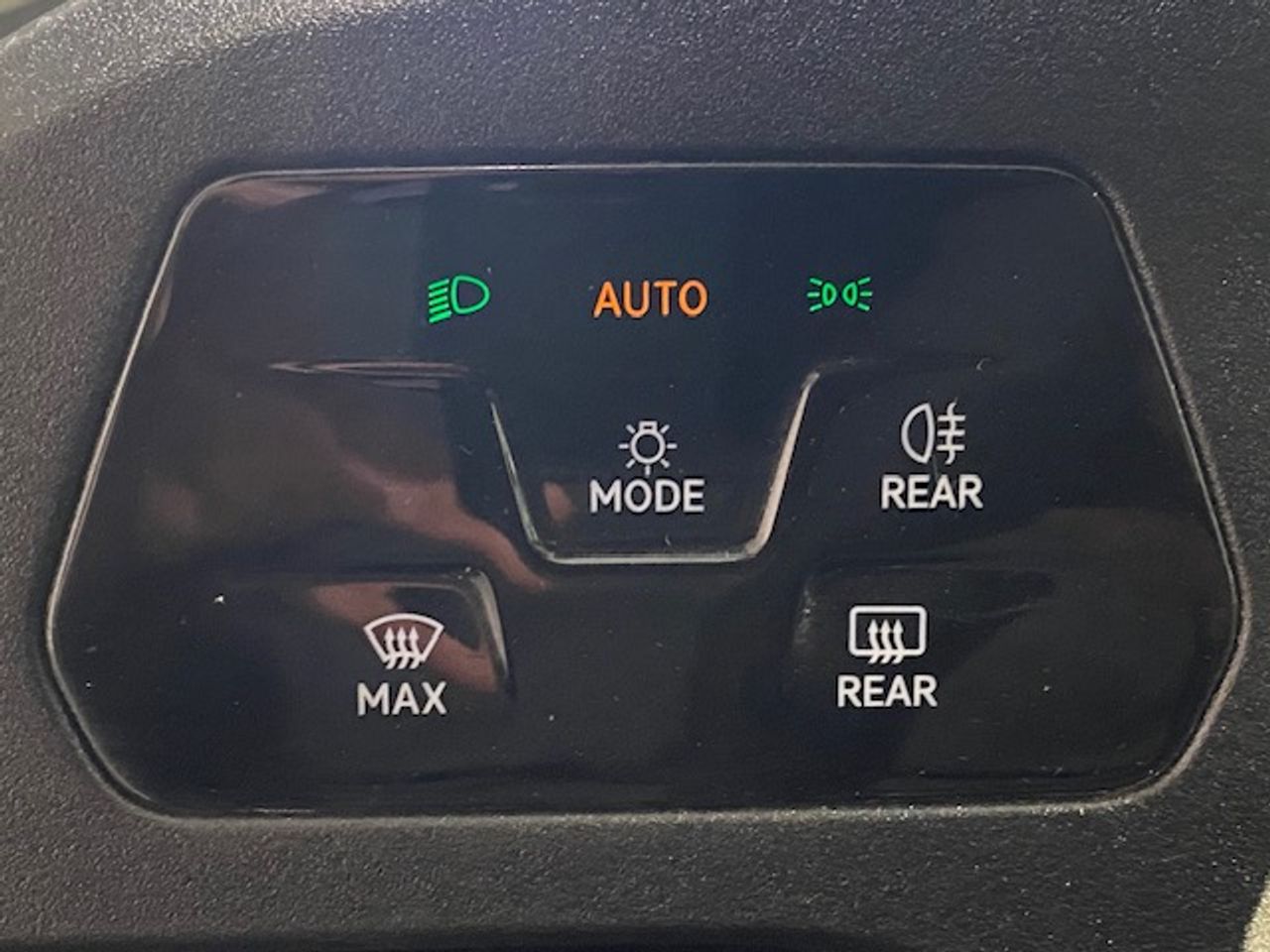 Volkswagen Caddy Cargo 2.0 TDI 90kW 122CV 4MOTION - GARANTIA MECANICA - Foto 29