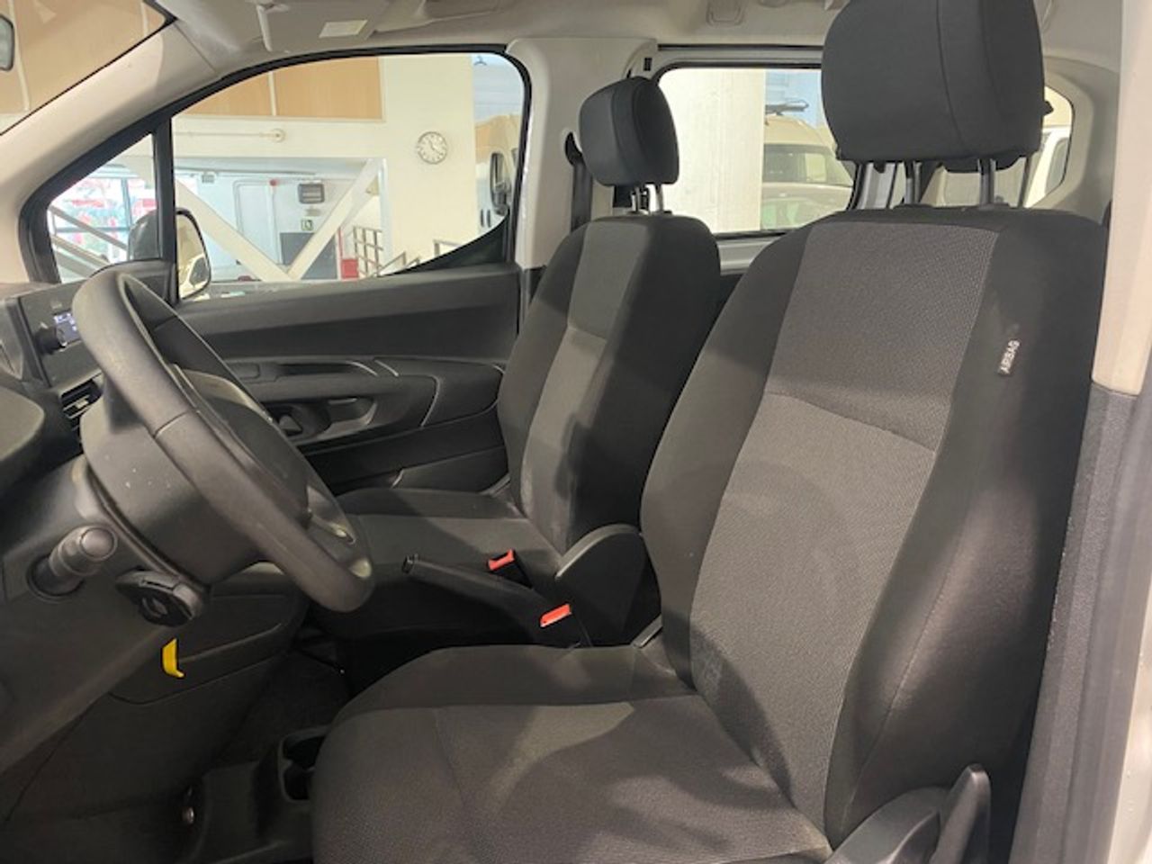 Peugeot Rifter Access Standard BlueHDI 73KW 100 cv - GARANTIA MECANICA - Foto 27