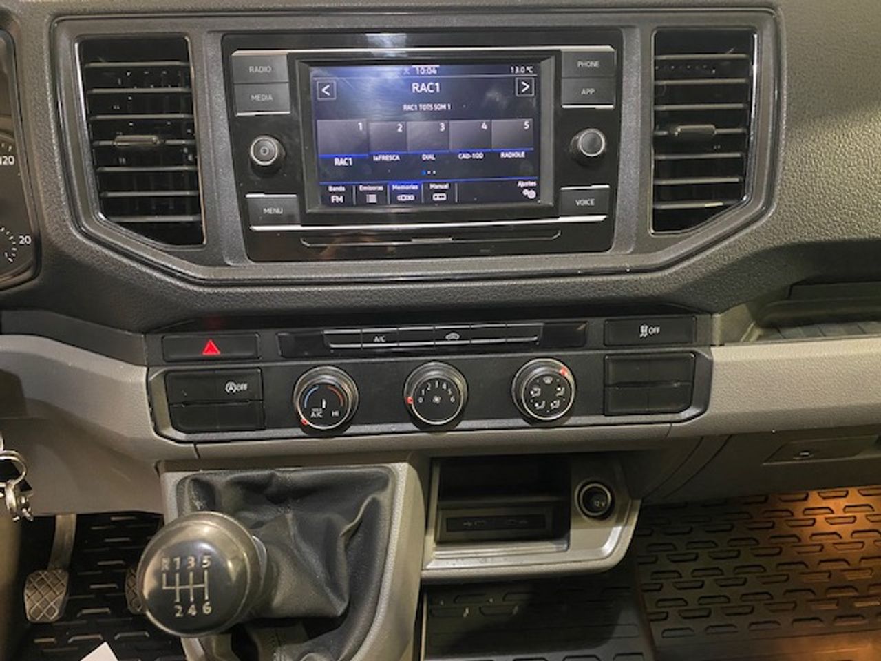 Volkswagen Crafter 35 Furgon BM TN L3H2 2.0TDI 103kW140CV - GARANTIA FÁBRICA 07/2026 - Foto 21