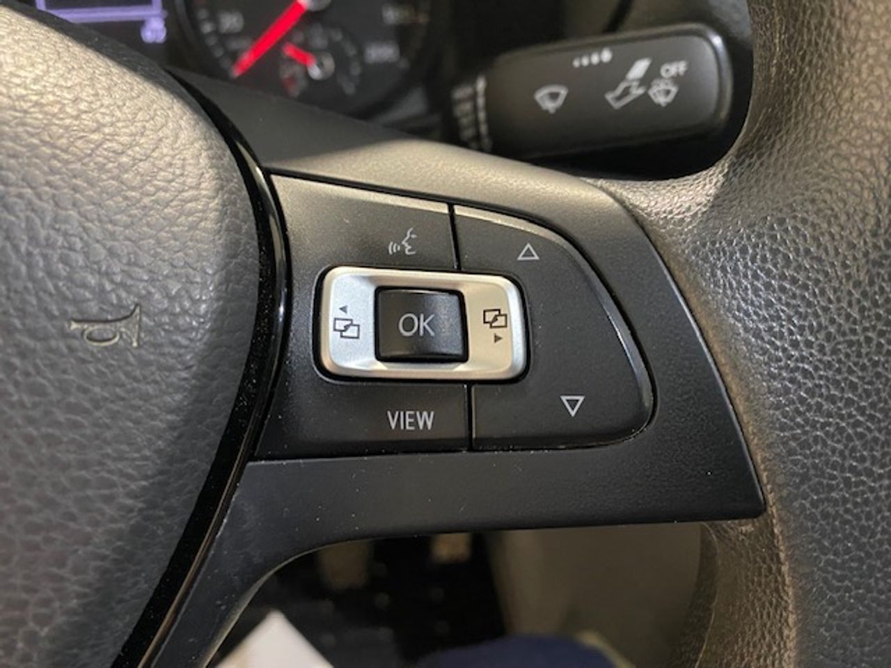 Volkswagen Crafter 35 Furgon BM TN L3H2 2.0TDI 103kW140CV - GARANTIA FÁBRICA 07/2026 - Foto 32