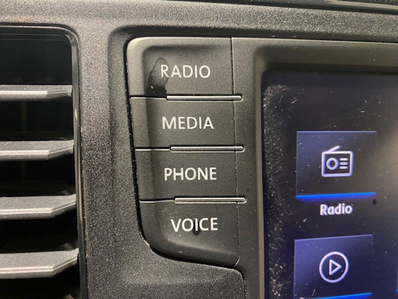 Volkswagen Crafter Crafter Ch. Cb. 2.0TDI SCR RWD 35 BL L4 103kW - GARANTIA MECANICA - Foto 26