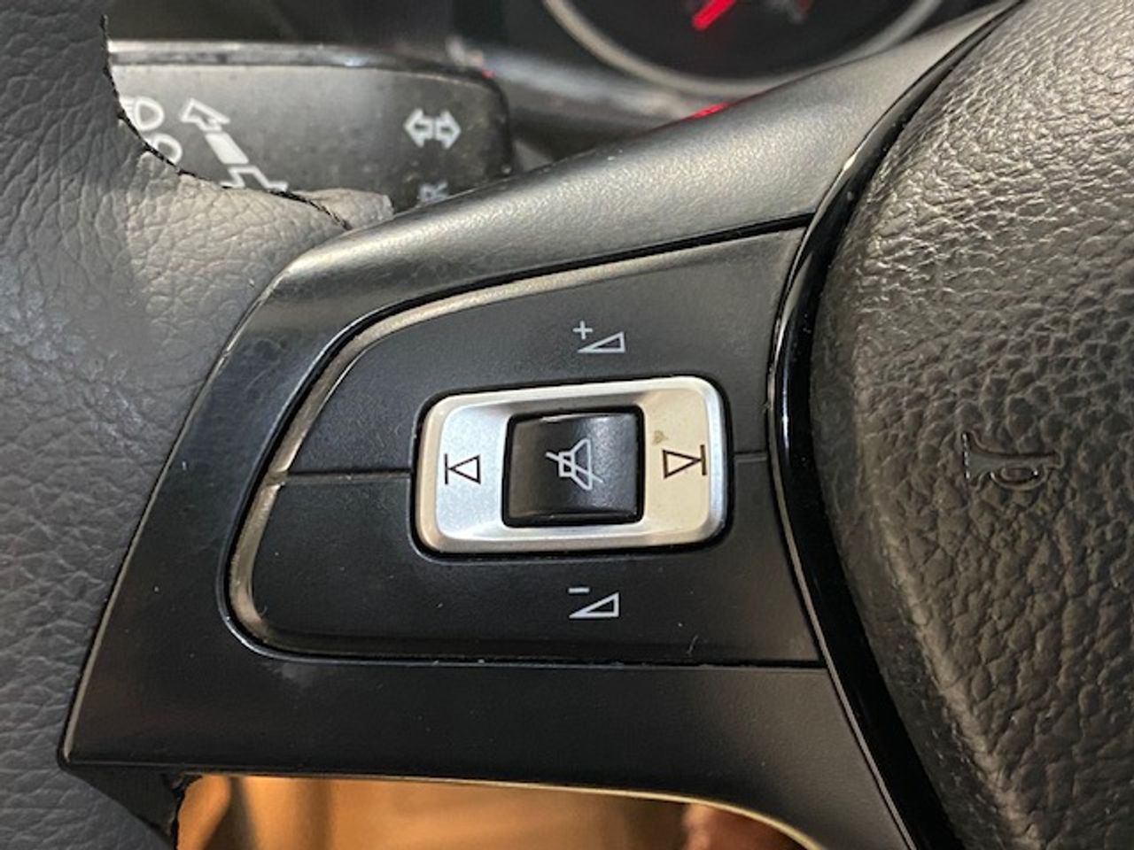 Volkswagen Crafter Crafter Ch. Cb. 2.0TDI SCR RWD 35 BL L4 103kW - GARANTIA MECANICA - Foto 31