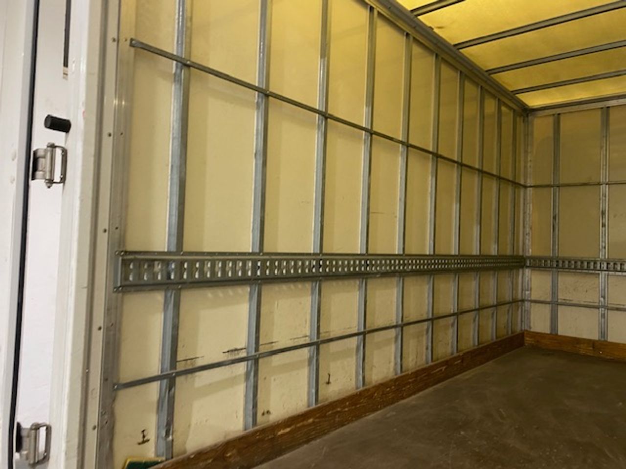 Volkswagen Crafter Crafter Ch. Cb. 2.0TDI SCR RWD 35 BL L4 103kW - GARANTIA MECANICA - Foto 15