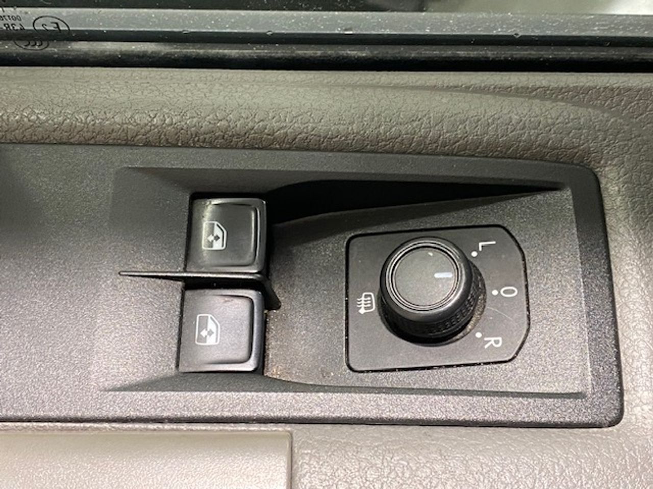 Volkswagen Crafter Crafter Ch. Cb. 2.0TDI SCR RWD 35 BL L4 103kW - GARANTIA MECANICA - Foto 30