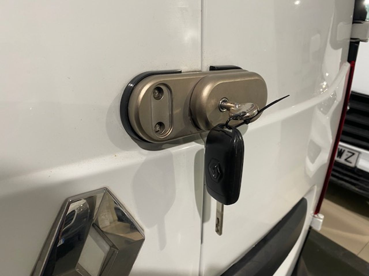 Renault Express Confort 1.5 Blue dCi 75 cv - GARANTIA MECANICA - Foto 9