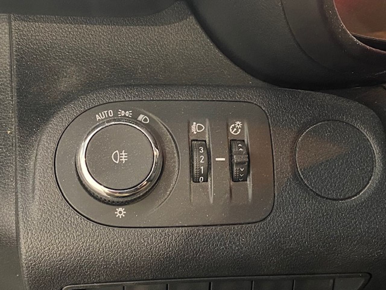 Opel Combo Cargo 1.5 TD 75kW 100CV Select L H1 1000kg - GARANTIA MECANICA - Foto 26