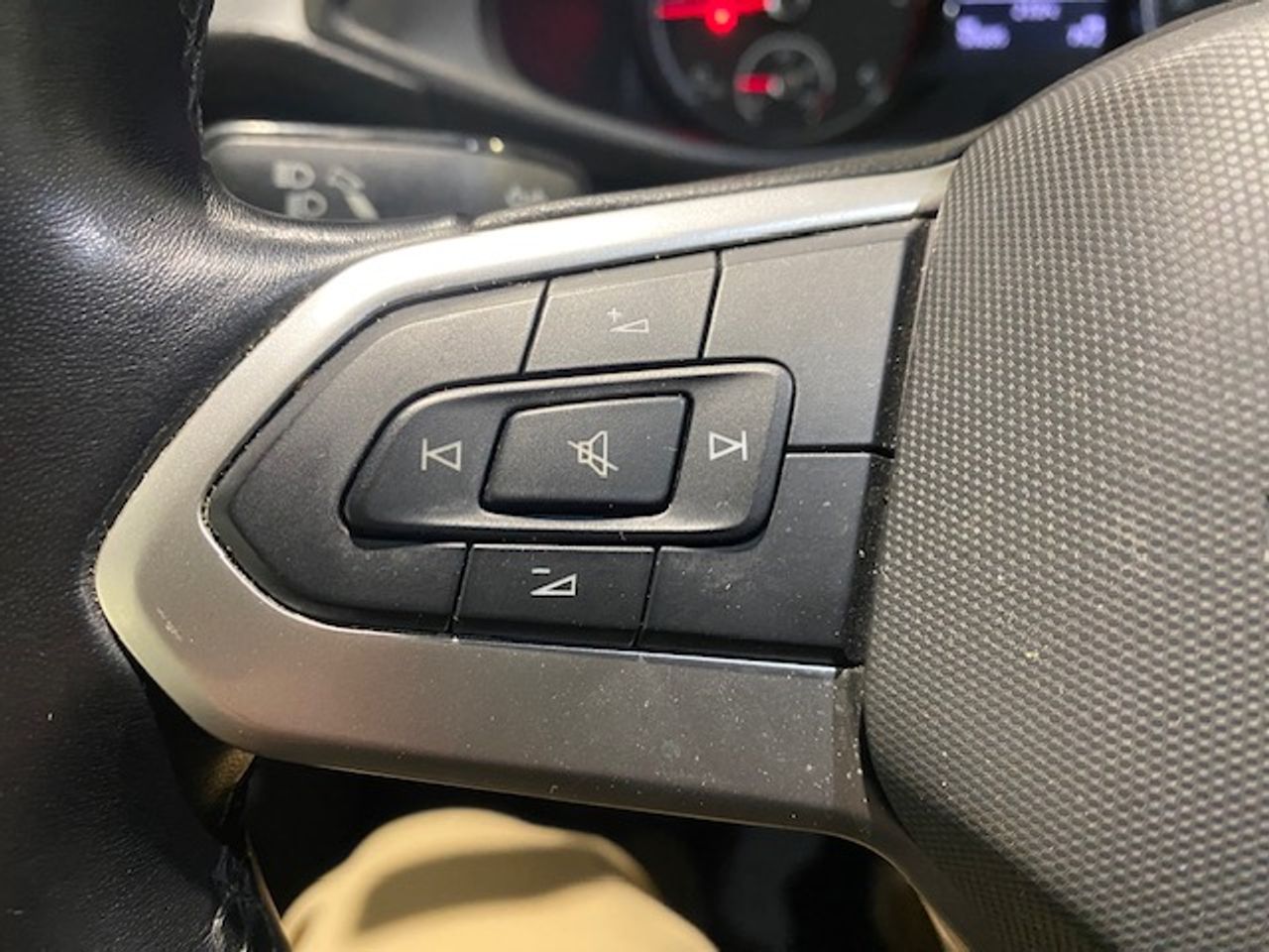 Volkswagen Caravelle Origin Corta 2.0 TDI 110kW BMT DSG - GARANTIA MECANICA - Foto 21