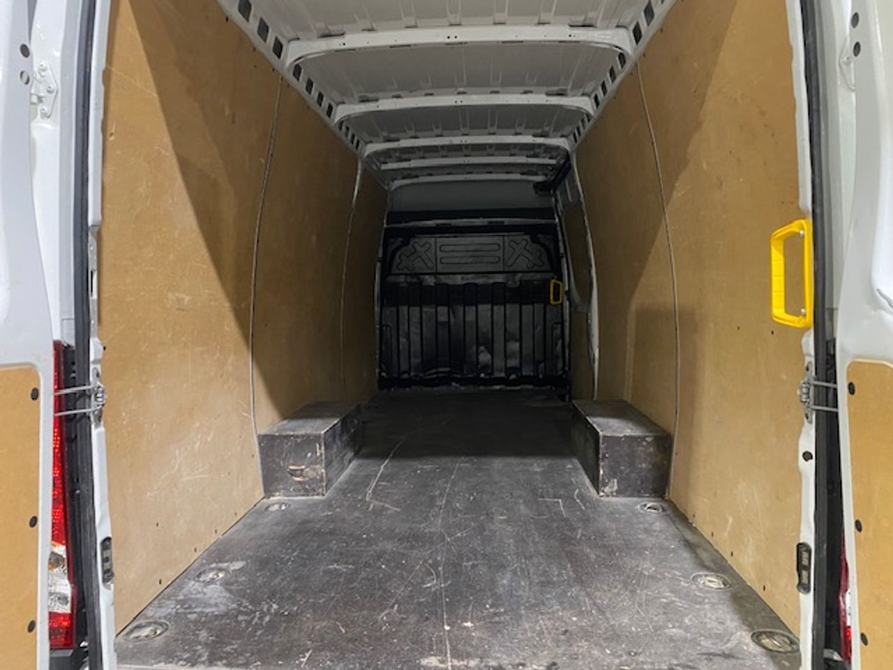 Iveco Daily Furgón 35S16 V 3520 L4H2 16.0 160cv - GARANTIA MECANICA - Foto 11