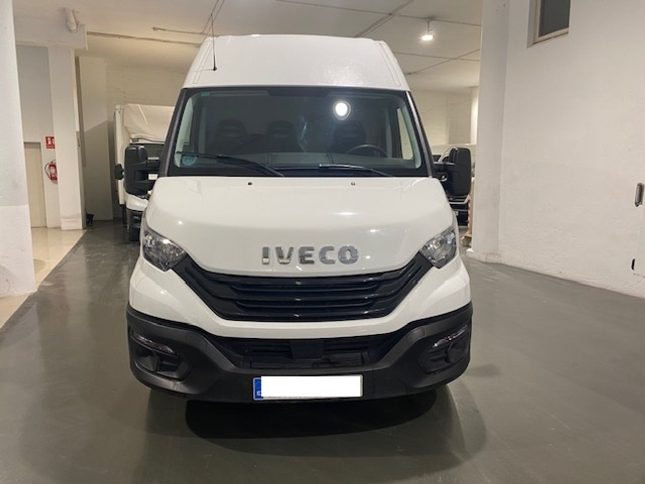 Iveco Daily Furgón 35S16 V 3520 L4H2 16.0 160cv - GARANTIA MECANICA - Foto 4