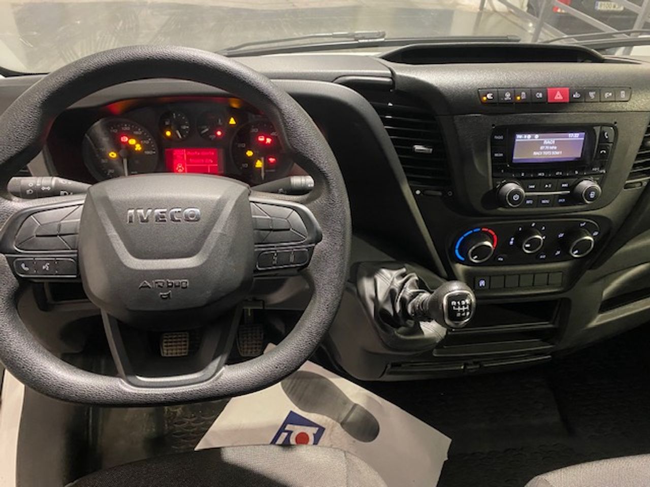 Iveco Daily Furgón 35S16 V 3520 L4H2 16.0 160cv - GARANTIA MECANICA - Foto 18