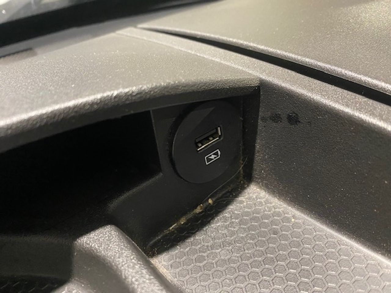 Iveco Daily Furgón 35S16 V 3520 L4H2 16.0 160cv - GARANTIA MECANICA - Foto 28