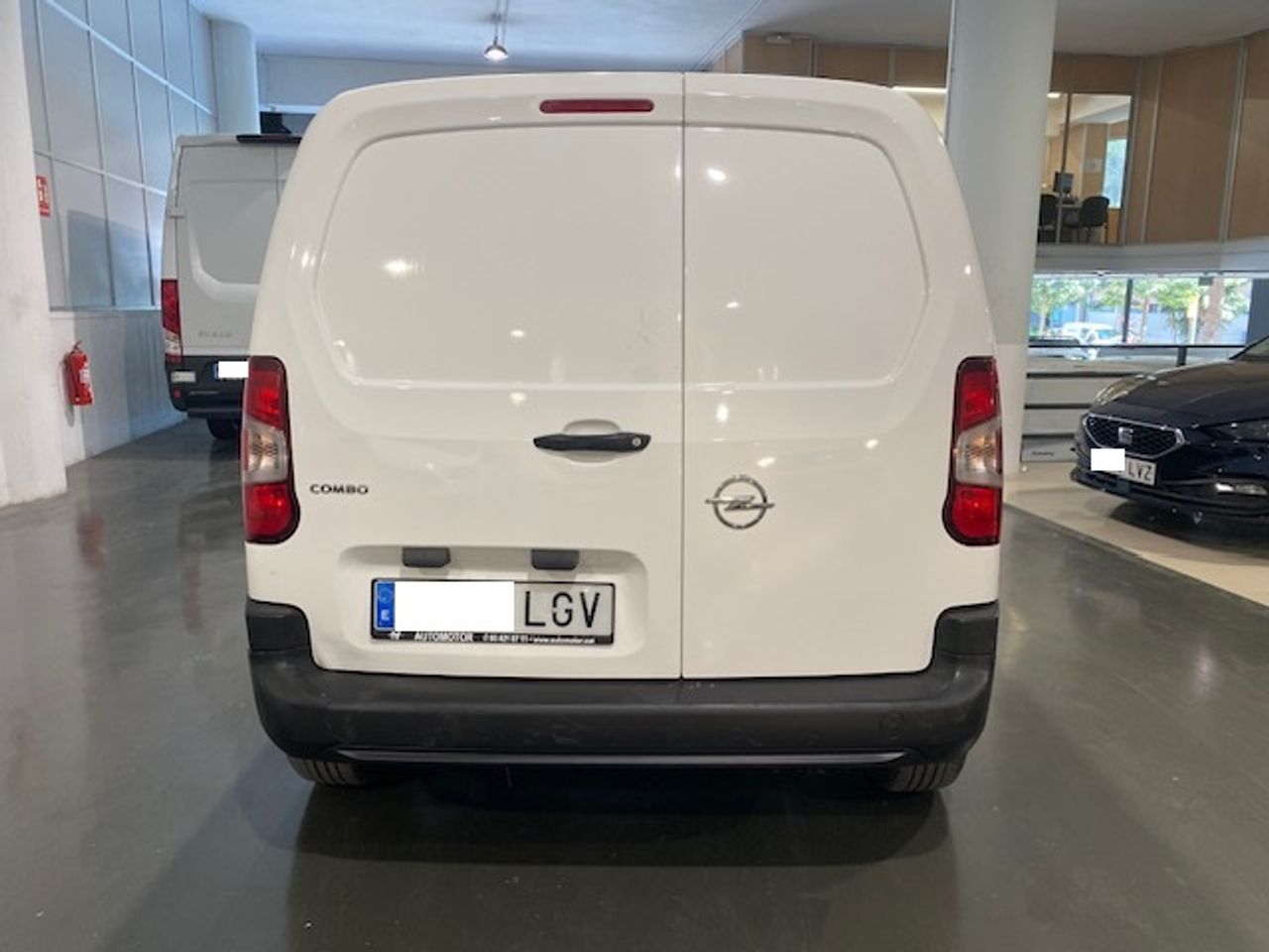 Opel Combo Cargo 1.5 TD 75kW 100CV Select L H1 1000kg - GARANTIA MECANICA - Foto 8