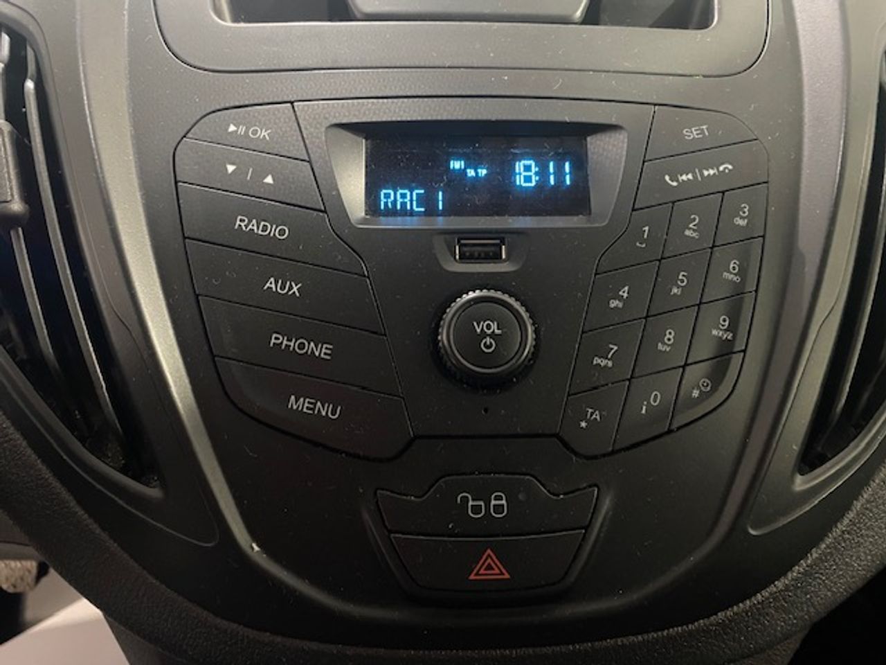 Ford Transit Courier Van 1.5 TDCi Trend 95cv - Foto 22