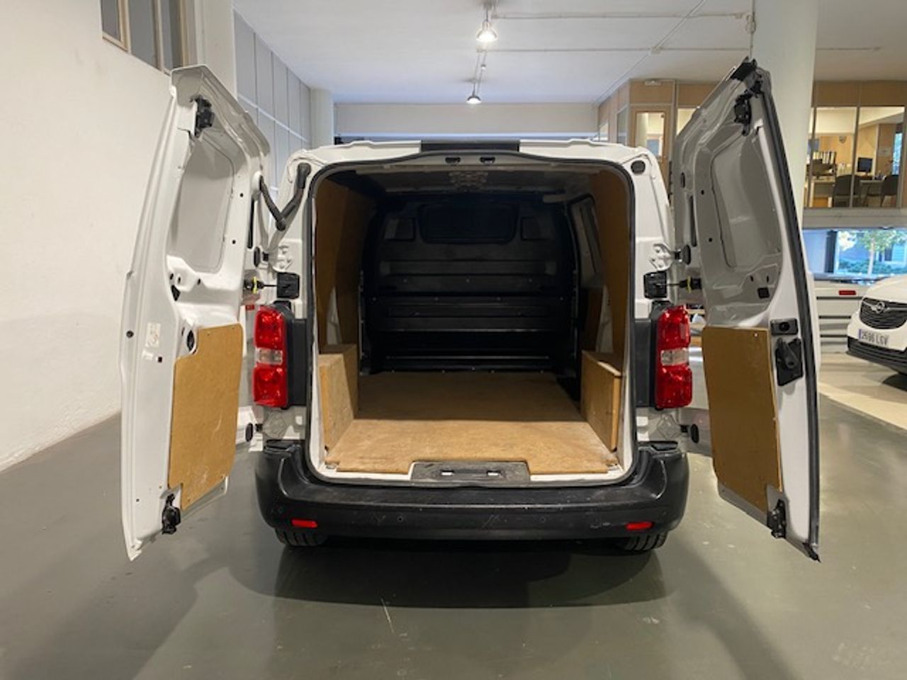 Peugeot Expert Pro 1.5 BlueHDi 100 SS Standard - GARANTIA MECANICA - Foto 10