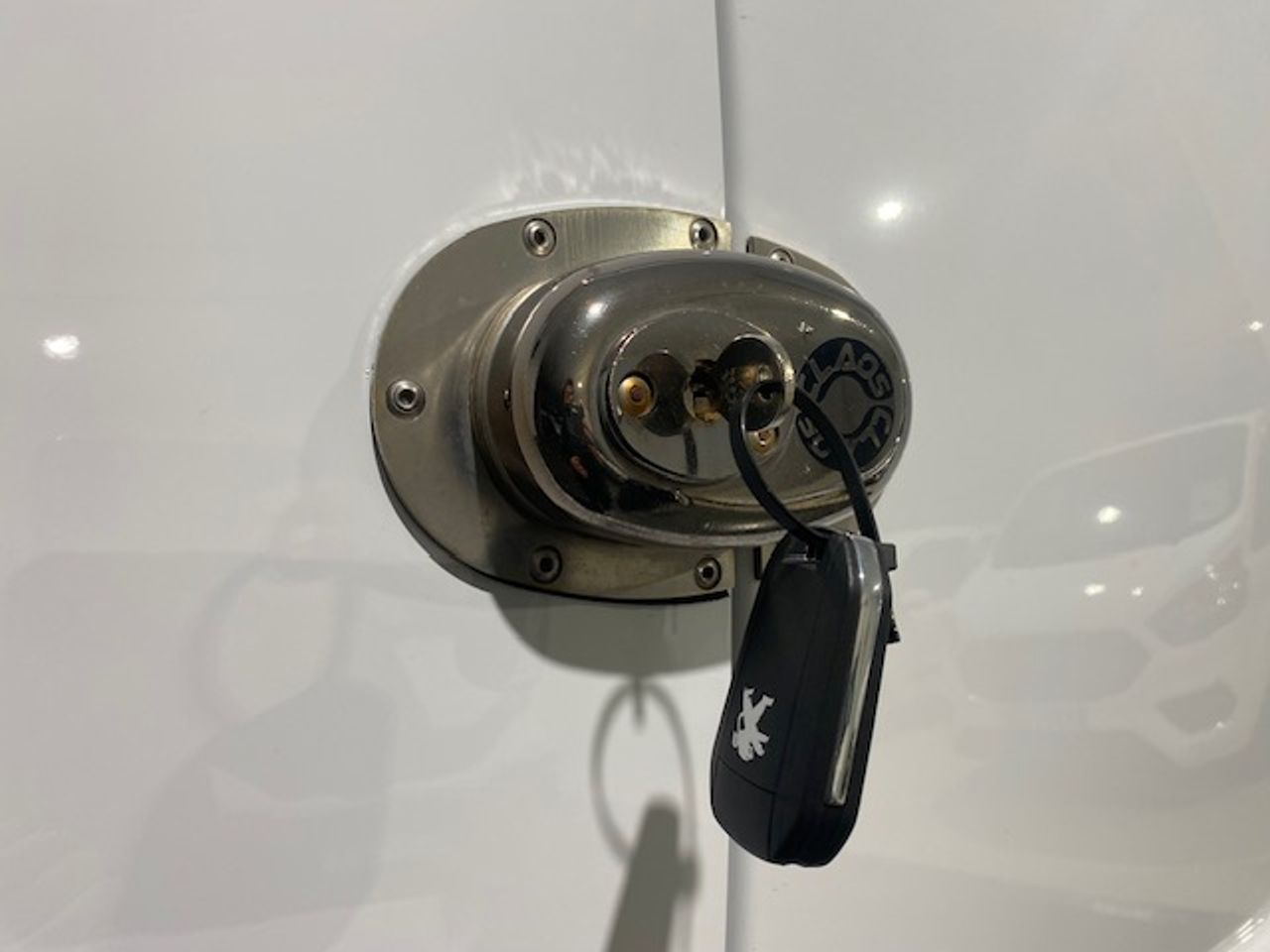 Peugeot Partner Standard 600kg BlueHDi 73kW - Foto 9