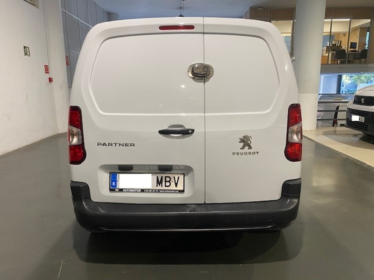 Peugeot Partner Standard 600kg BlueHDi 73kW - Foto 8