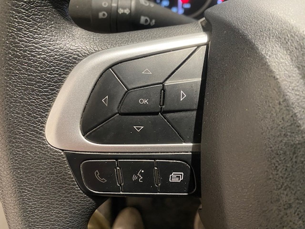 Iveco Daily 35c14 3750 Plataforma Elevadora - GARANTIA MECANICA - Foto 26