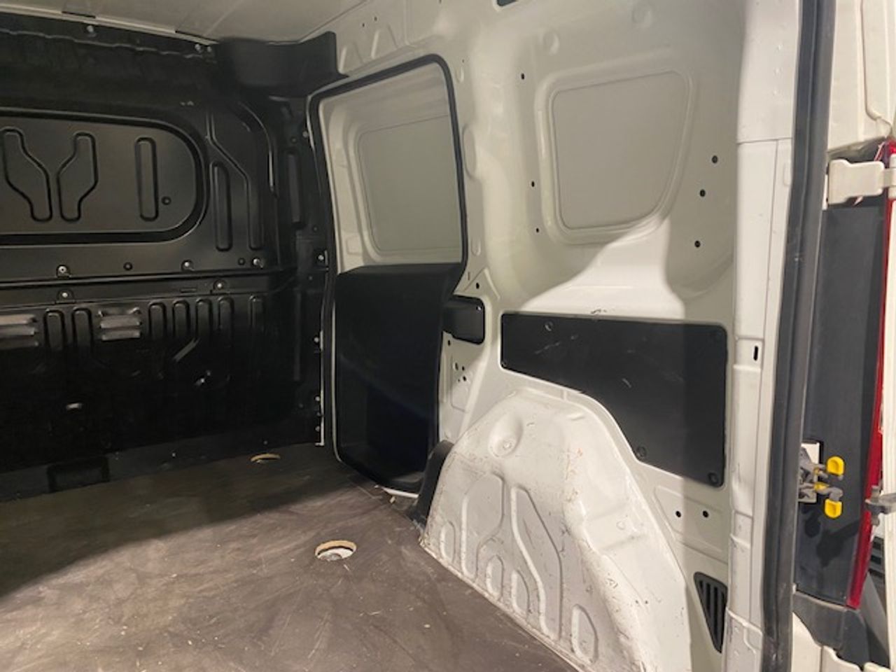 Fiat Doblò Cargo SX 1.3 Mjet 70 kW 95cv - GARANTIA MECANICA - Foto 13