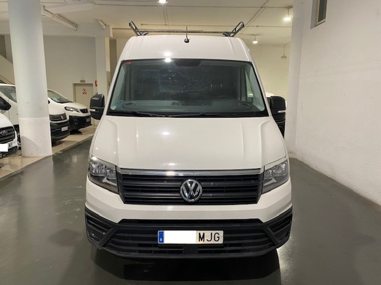 Volkswagen Crafter 35 Furgon BL TA L4H3 2.0TDI 103kW 140CV - GARANTIA FÁBRICA 07/2026 - Foto 3
