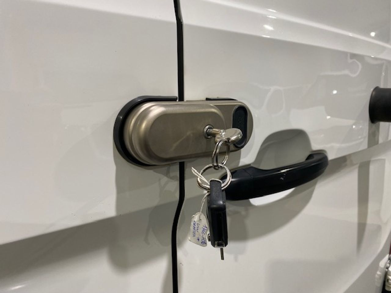 Volkswagen Crafter 35 Furgon BM TN L3H2 2.0TDI 103kW140CV - GARANTIA FÁBRICA 07/2026 - Foto 9