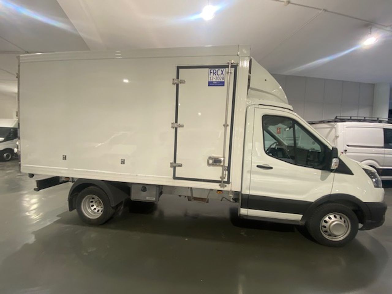 Ford Transit FT 350 Chasis Cabina 2.0 EcoBlue L2 Trend RWD 170cv - Foto 6
