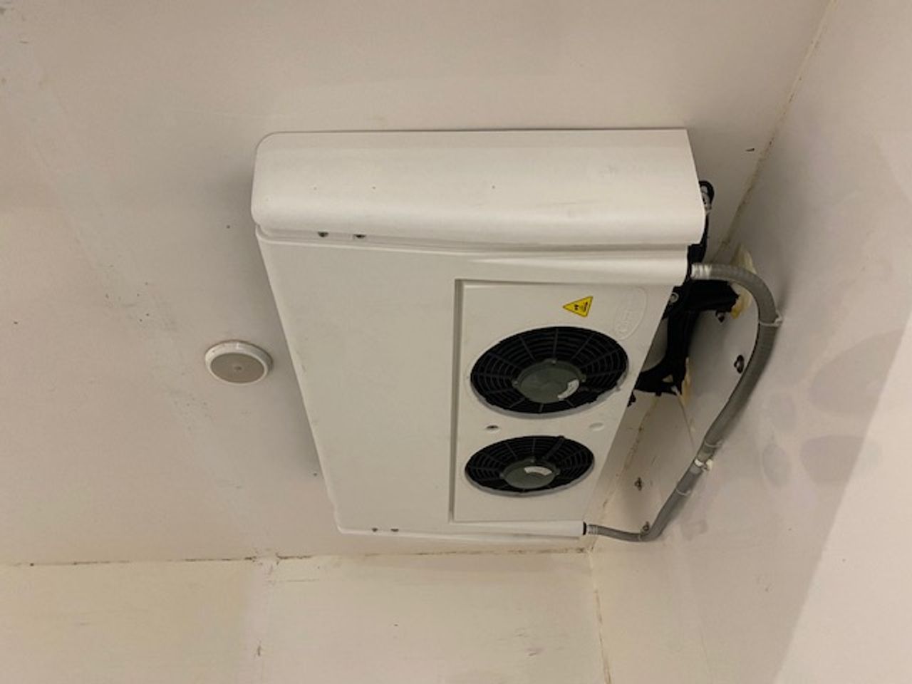 Ford Transit FT 350 Chasis Cabina 2.0 EcoBlue L2 Trend RWD 170cv - Foto 19