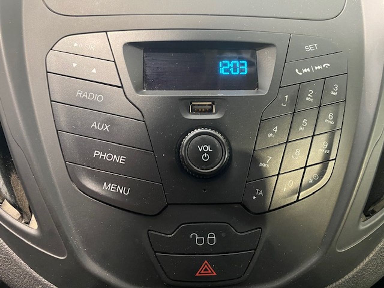 Ford Transit Courier Kombi 1.5 TDCi 71kW Trend - GARANTIA MECANICA - Foto 14