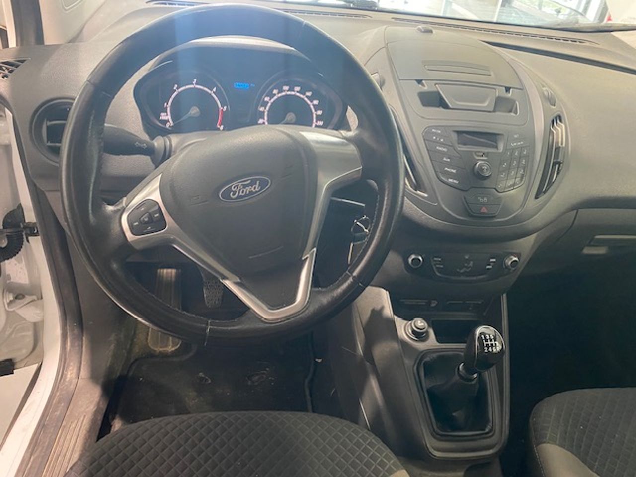 Ford Transit Courier Kombi 1.5 TDCi 71kW Trend - GARANTIA MECANICA - Foto 11
