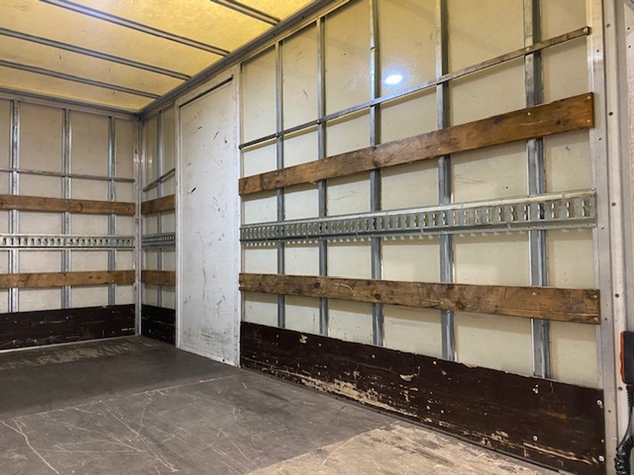 Iveco Daily 35c14 3750 Plataforma Elevadora - GARANTIA MECANICA - Foto 13