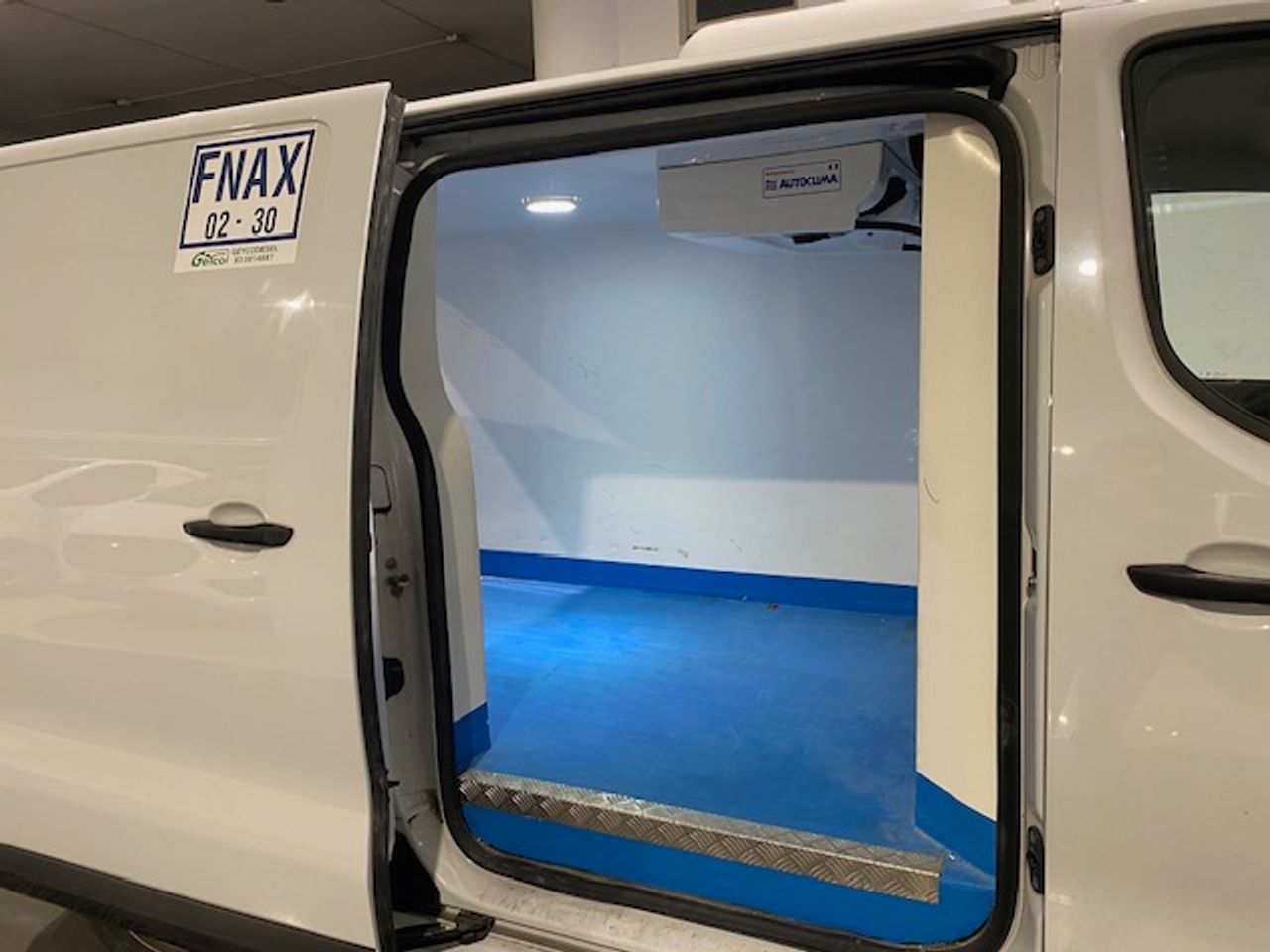 Fiat Scudo Furgon L2 100cv MT5 FRIGORÍCO DE MANTENIMIENTO - Foto 15