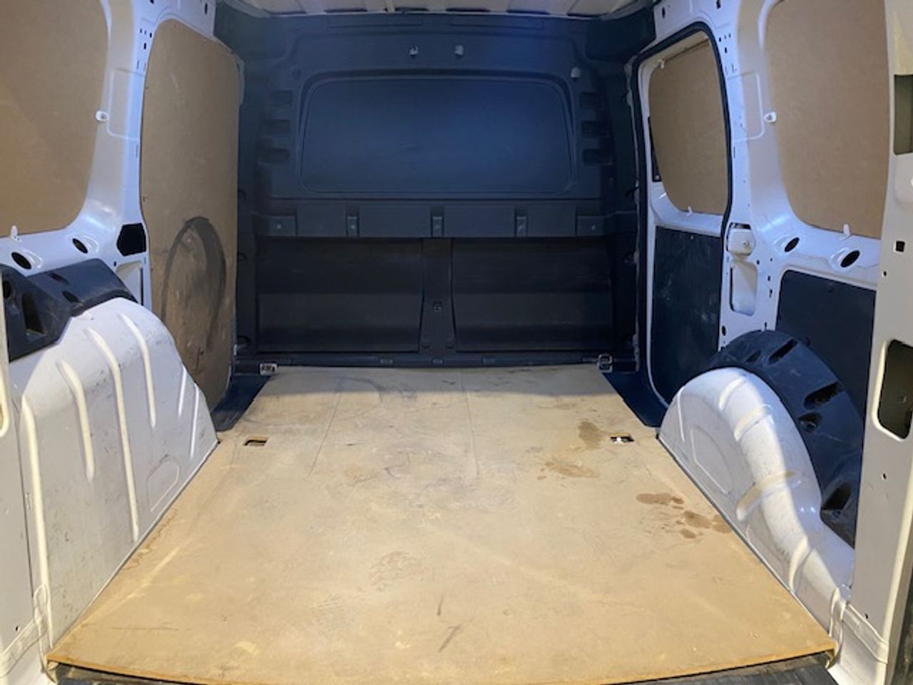 Volkswagen Caddy Cargo 2.0 TDI 90kW 122CV 4MOTION - GARANTIA MECANICA - Foto 12