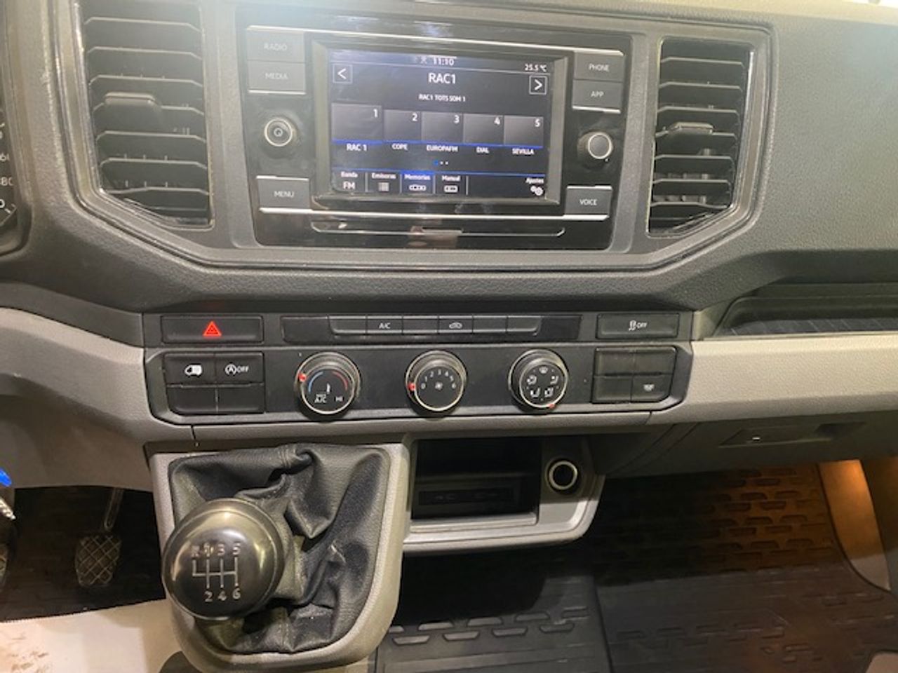 Volkswagen Crafter 35 Furgon BM TA L3H3 2.0TDI 103kW140CV - GARANTIA MECANICA - Foto 16