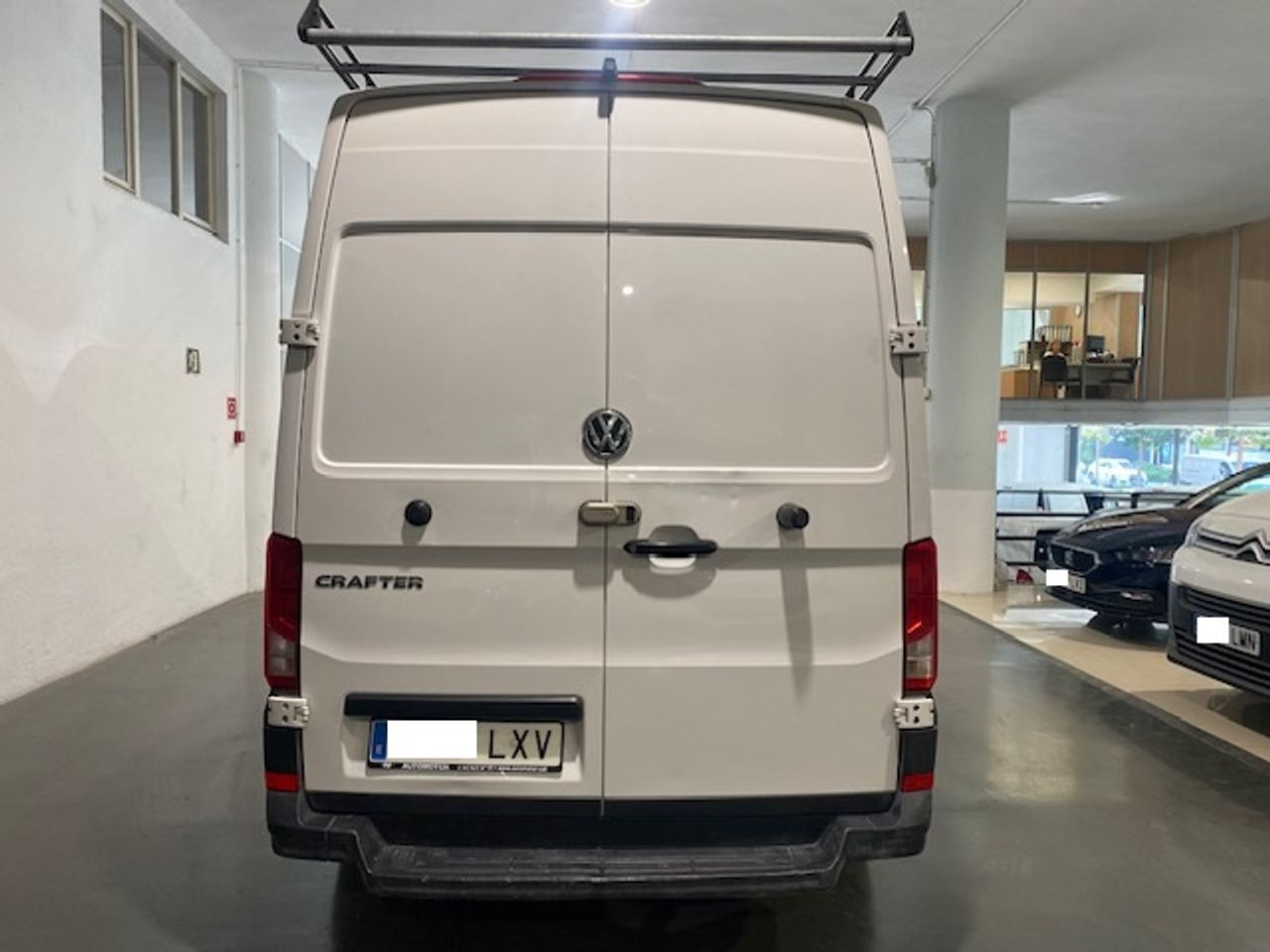 Volkswagen Crafter 35 Furgon BM TA L3H3 2.0TDI 103kW140CV - GARANTIA MECANICA - Foto 8